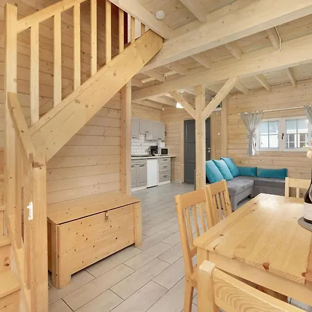 Terraced House In Near Sandy Nyaraló *