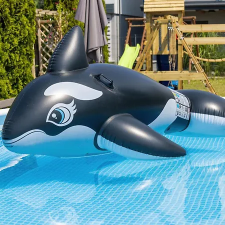 Terraced House In Near Sandy Rewal