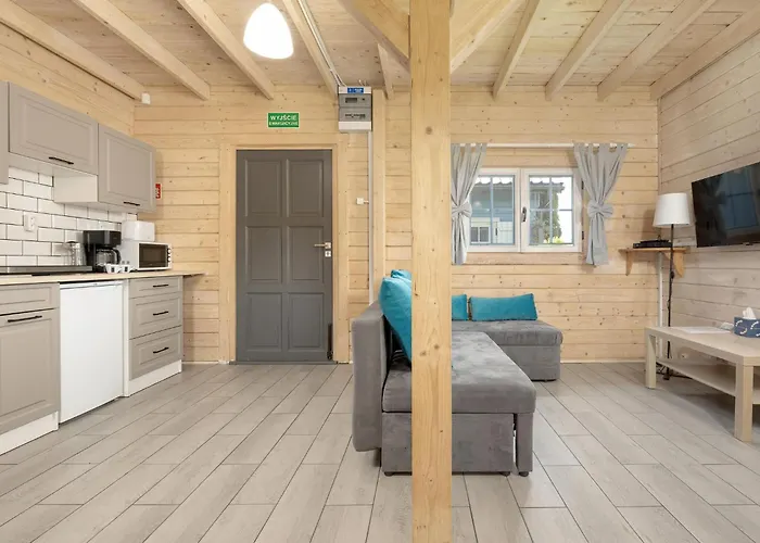 Terraced House In Near Sandy * Rewal